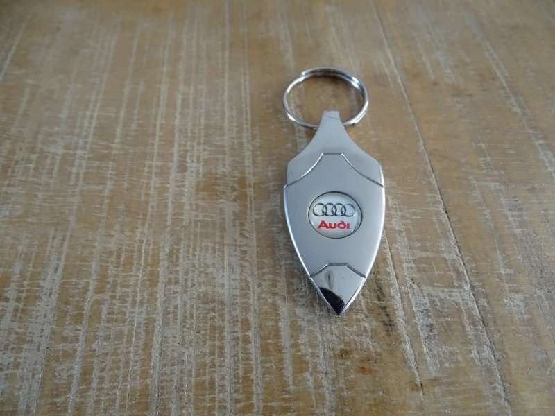 Audi Metalen Sleutelhanger - Audi Merk Logo Sleutelhanger, Verzenden, Gebruikt, Auto's