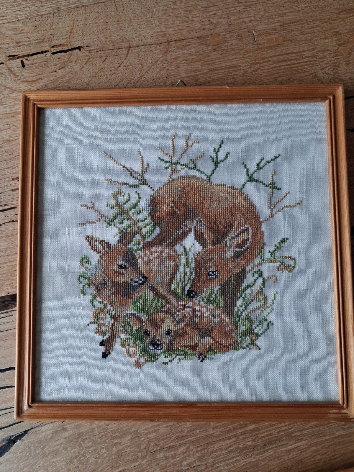 Geborduurd schilderij herten Eva Rosenstand ?, Minder dan 50 cm, Gebruikt, Ophalen of Verzenden, Schilderij
