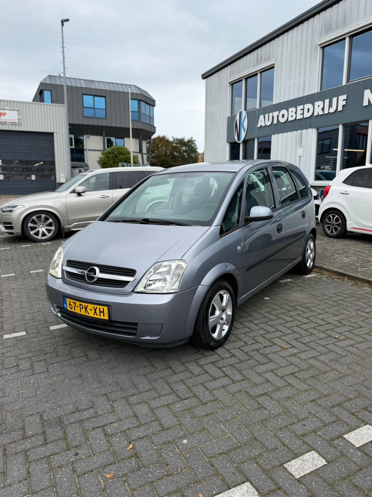 Opel Meriva 1.6 16V Easytronic 2004 Grijs [AUTOMAAT], Auto's, 4 cilinders, 100 pk, Elektrische ramen, Meriva