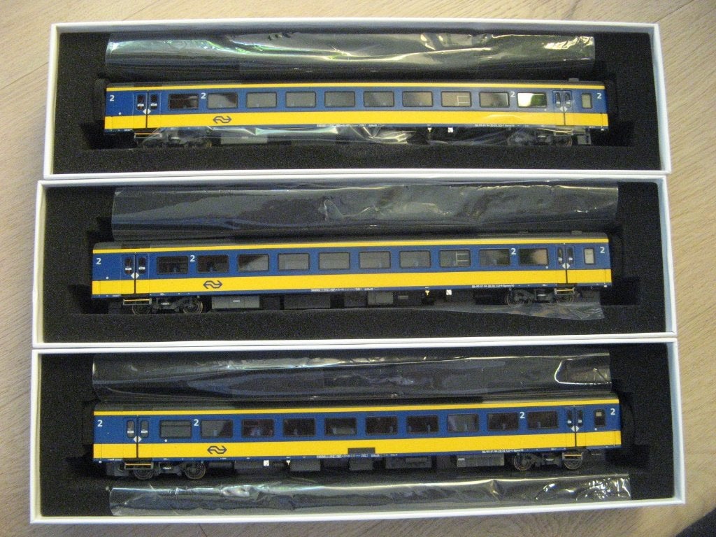 LS Models 3delige set ICR-rijtuigen stam  16510 AmRo, tp. VI, Overige merken, Treinset, Gelijkstroom, Ophalen of Verzenden