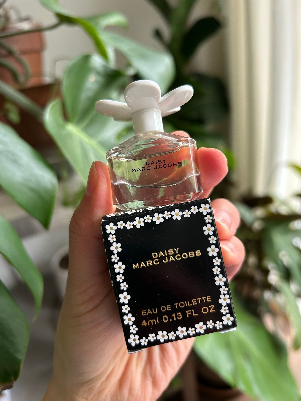 Marc Jacobs Daisy Eau de Toilette - 4ml Miniatuur, Ophalen of Verzenden, Nieuw