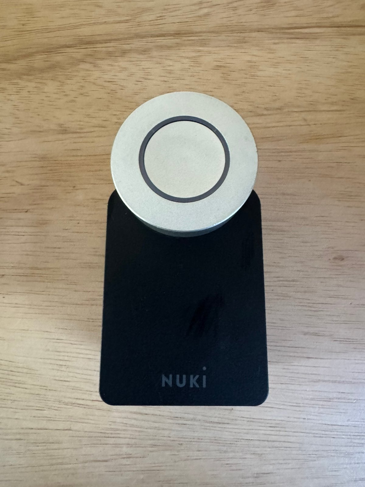 Nuki Smartlock Pro 1e generatie, Ophalen of Verzenden, Gebruikt