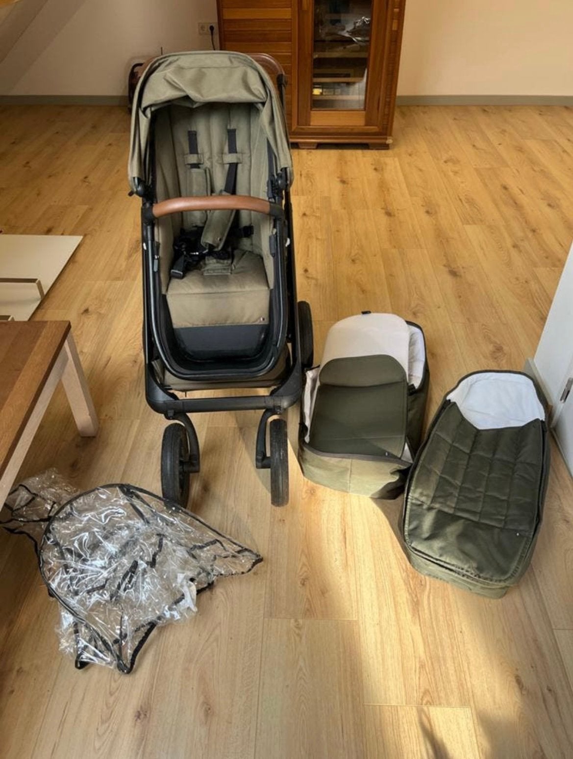 Dubatti One kinderwagen met reiswieg en autostoel adapters, Kinderen en Baby's, Kinderwagens en Combinaties, Combiwagen, Ophalen