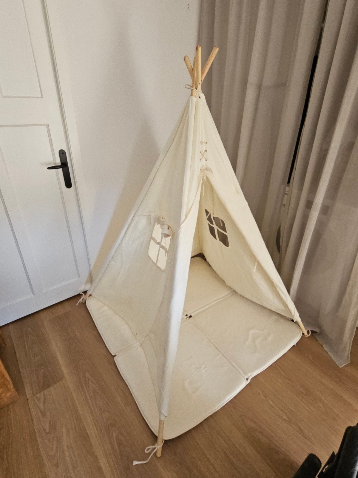 Tent kind, Ophalen, Zo goed als nieuw