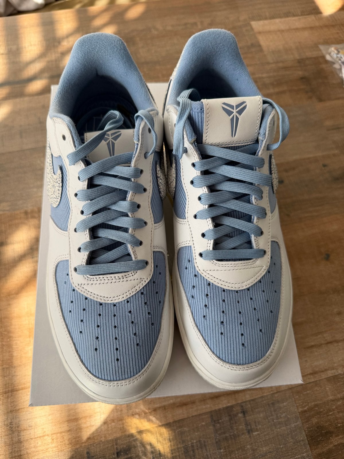 Nike Air Force 1 Low Protro Kobe Bryant - Maat 44.5, Kleding | Heren, Ophalen of Verzenden, Zo goed als nieuw, Blauw, Sneakers of Gympen