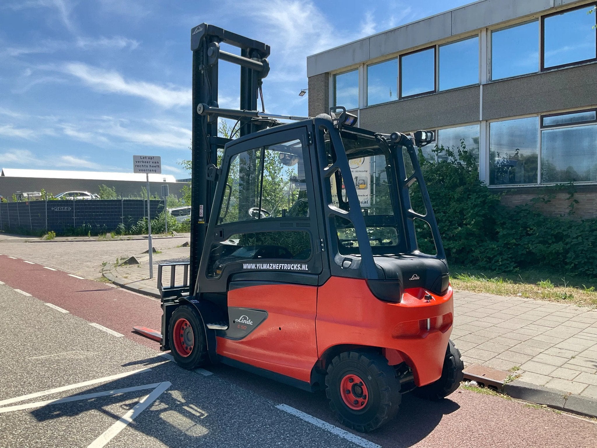 Linde E50L 5000KG 5.40METER HEFTRUCK (bj 2018), Linde, Heftruck, Meer dan 4000 kg, Marconistraat 2
3133KL  Vlaardingen, NL