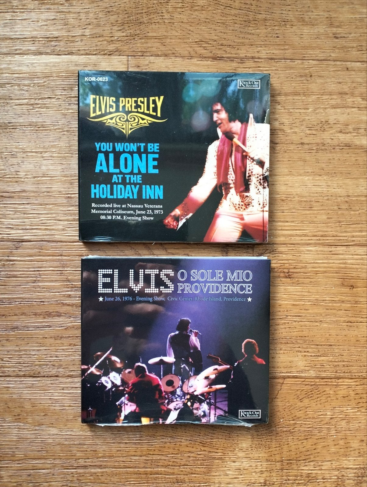 2 x Elvis Presley digipack cd met live concerten, Ophalen of Verzenden, Nieuw in verpakking, Poprock