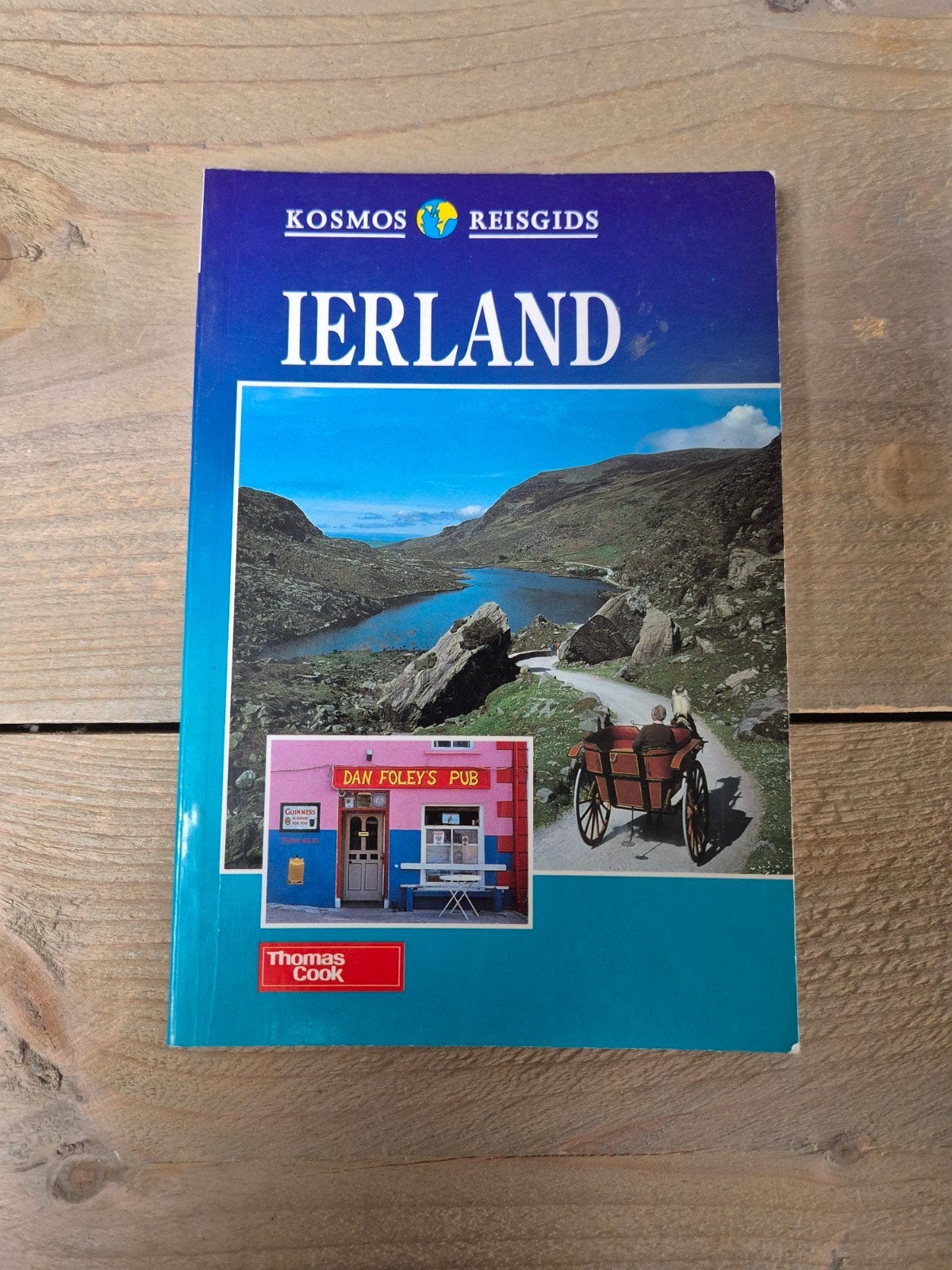 Kosmos Reisgids Ierland - Thomas Cook, Boeken, Reisgidsen, Europa, Ophalen of Verzenden, Reisgids of -boek, Gelezen