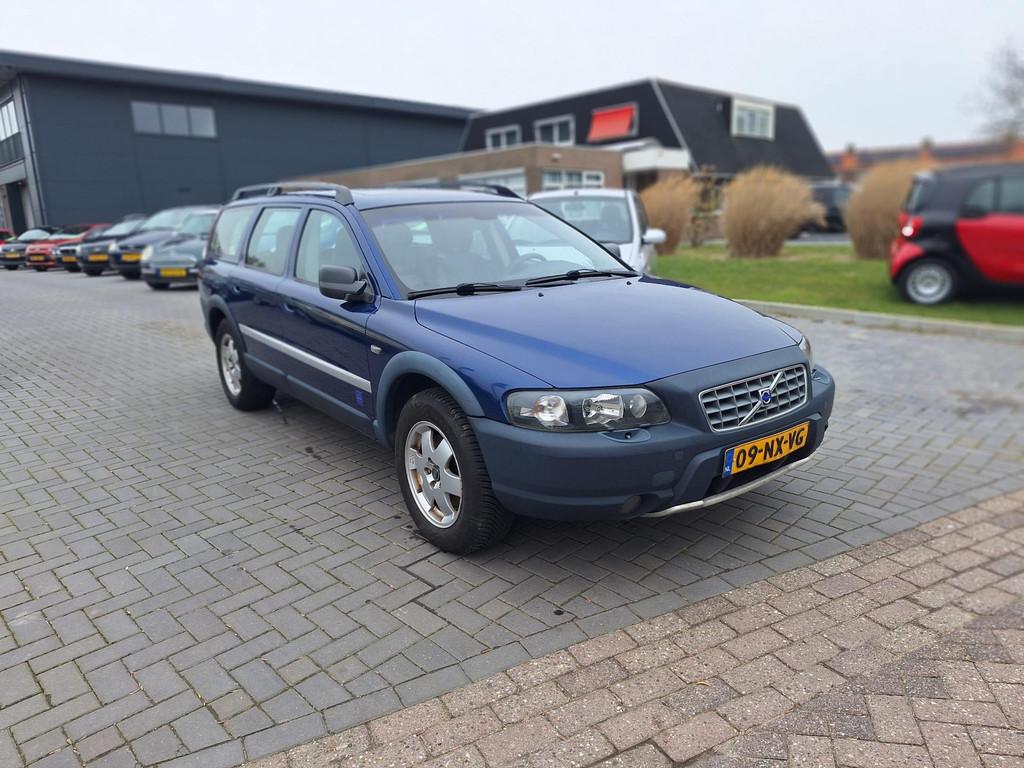 Volvo V70 Cross Country 2.4 T Geartronic Ocean Race / Mooie, Auto's, Blauw, 2435 cc, Vierwielaandrijving, 93 €/maand