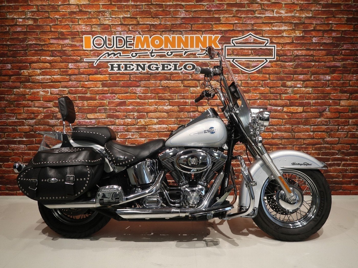 Harley-Davidson FLSTC Heritage Classic 1450 (bj 2004), Motoren, Motoren | Harley-Davidson, Info@harley-davidson.com, Bedrijf, Laan van Vredenoord 33
2289 DA  Rijswijk ZH