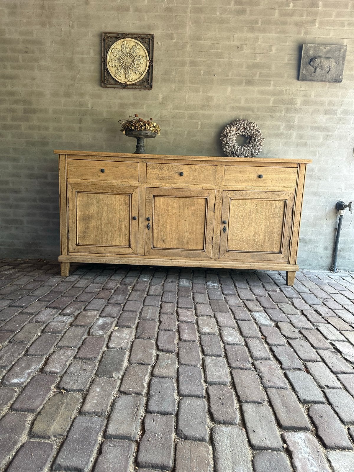 Eikenhouten lage kast geloogd, Ophalen, Gebruikt, 150 tot 200 cm, Eikenhout