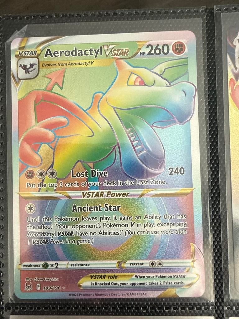 Pokémon Aerodactyl VSTAR kaart 199/196, Ophalen of Verzenden, Zo goed als nieuw, Losse kaart, Foil