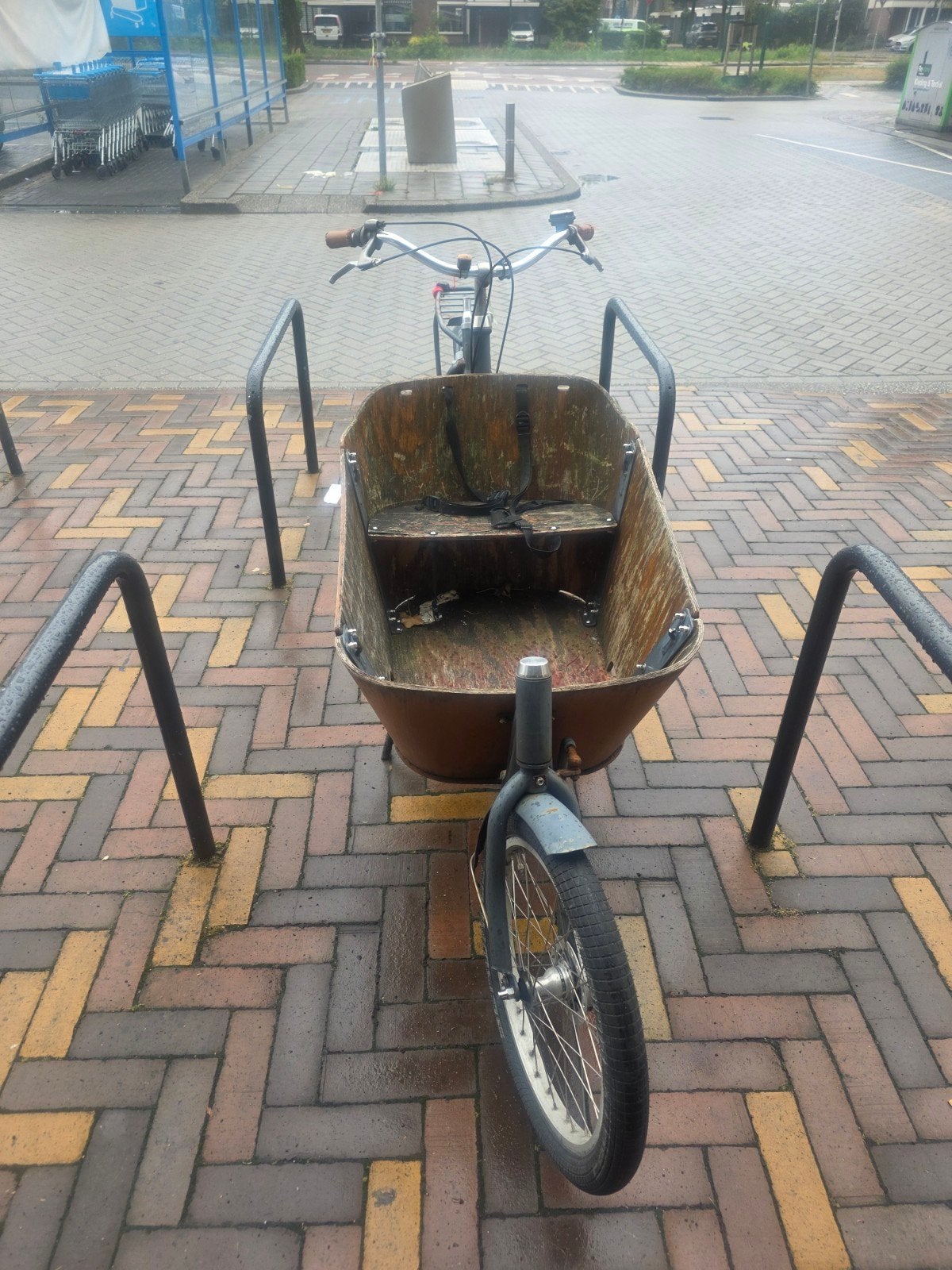 Bakfiets om op te knappen of onderdelen, Gebruikt, Goederen, Trommelrem, Ophalen