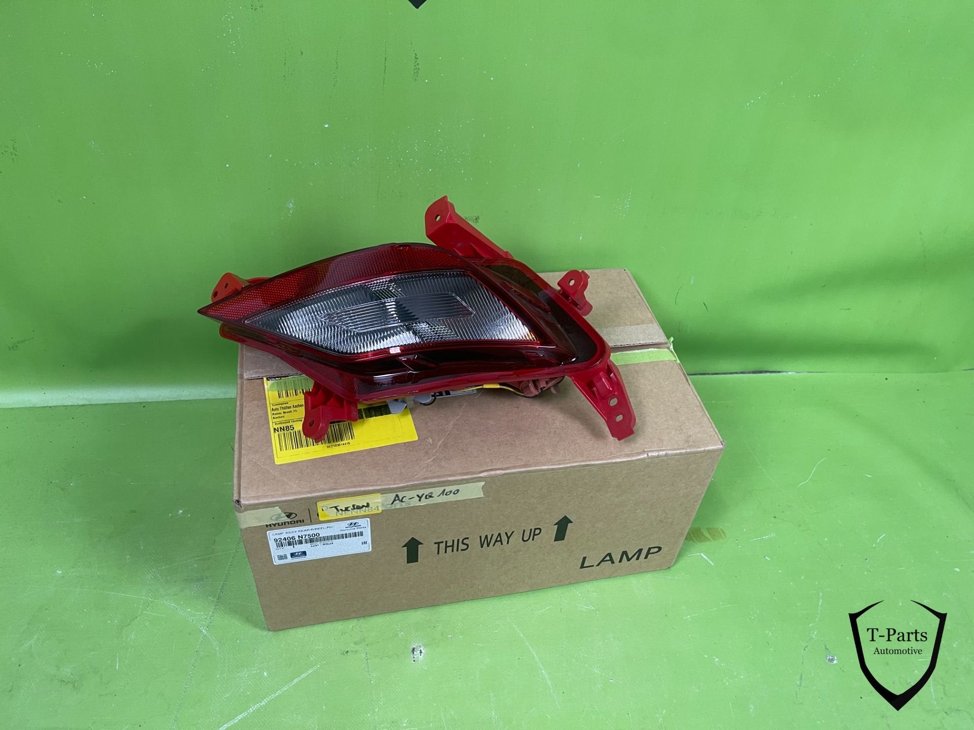 hyundai tucson achterbumper mistlamp rechts achterlamp 92406, Info@fabrikant.eu, Fabrikant BV, Nieuw, Ophalen of Verzenden