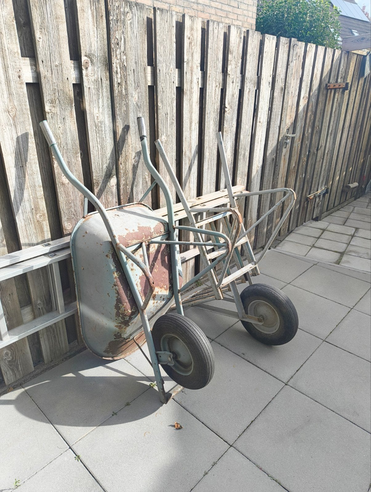 Kruiwagen en stenenkruiwagen / Matador, Tuin en Terras, Ophalen, Gebruikt