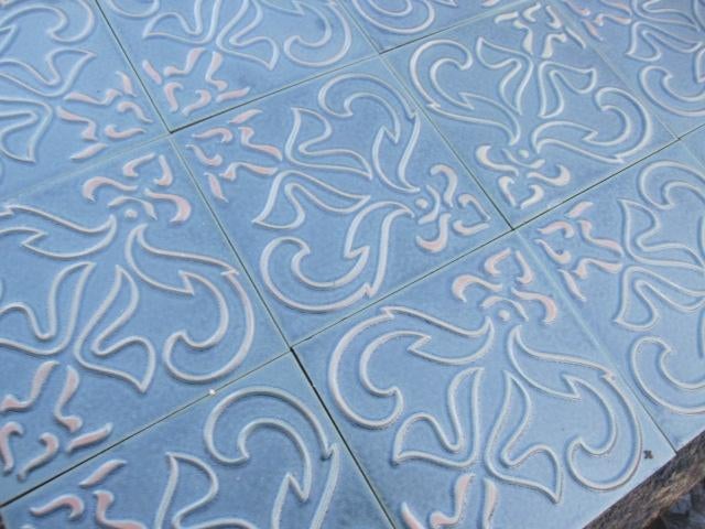 17 m2 retro petrol blauwe tegels in relief Villeroy Boch, Antiek en Kunst, Ophalen