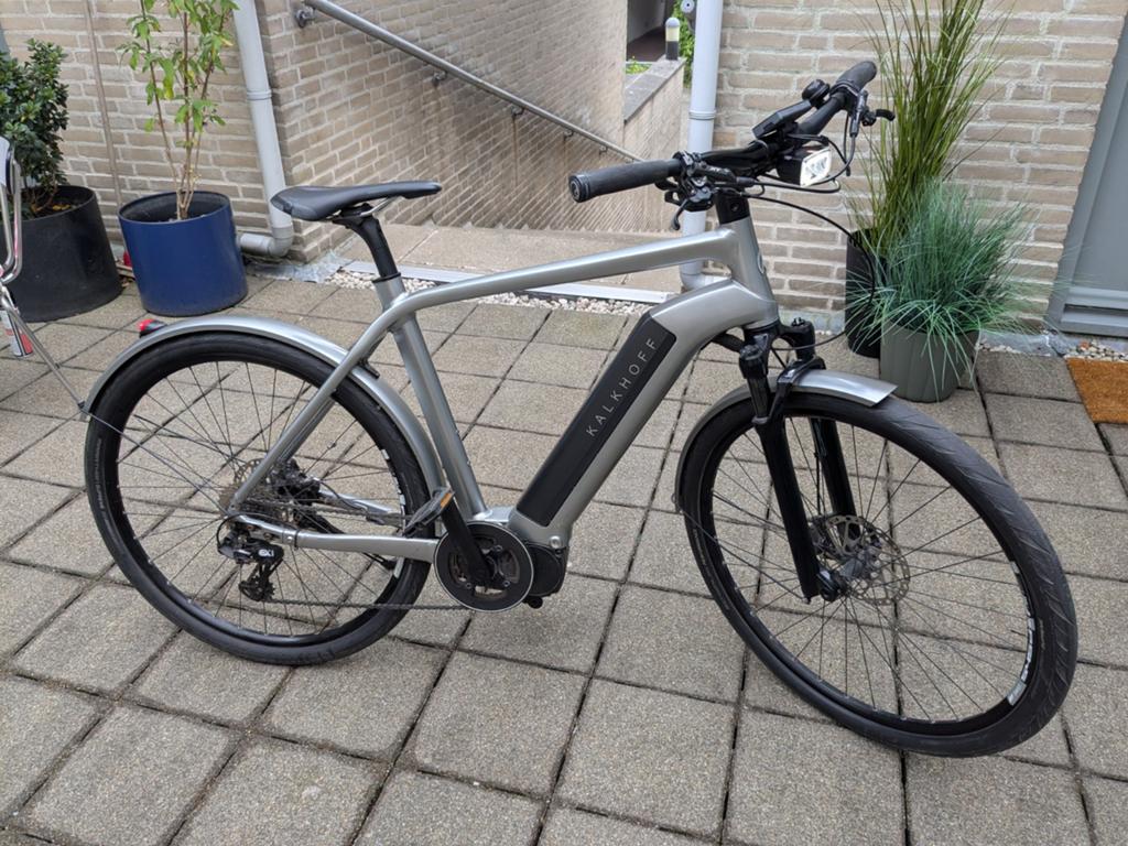 Kalkhoff i8 Integrale LTD 600W Trekking e-bike 55 frame, Fietsen en Brommers, Elektrische fietsen, Gebruikt, 50 km per accu of meer