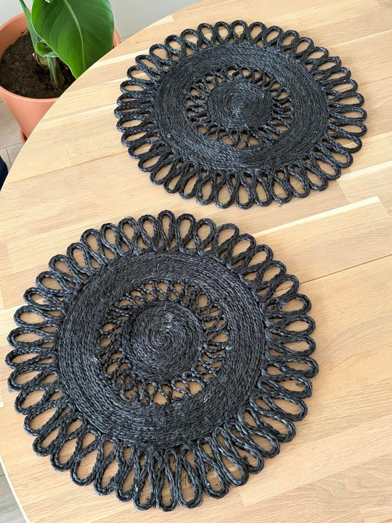 H&M Home set van 2 zwarte placemats, Ophalen of Verzenden, Zo goed als nieuw