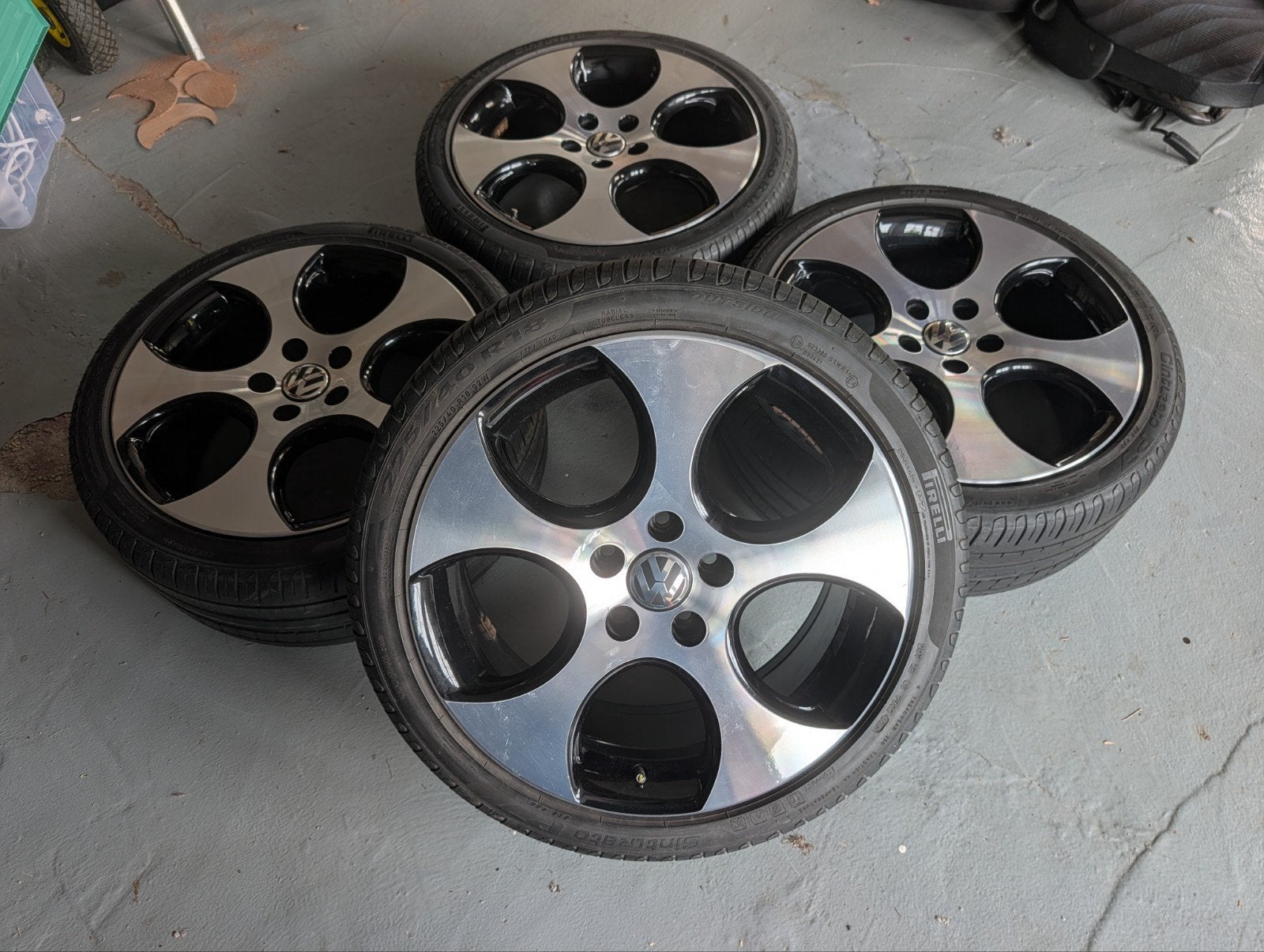 Orginele 18 Inch Detroit Golf 6 Gti Velgen en Banden, Ophalen, 18 inch, Gebruikt, Banden en Velgen