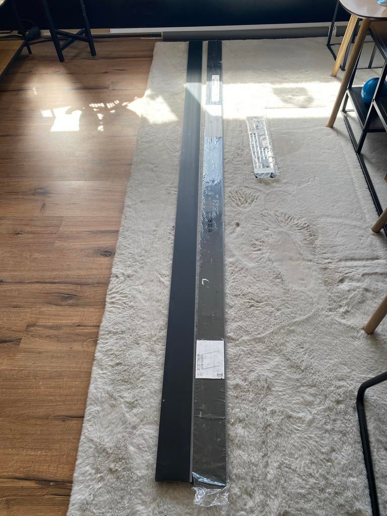 IKEA KUNGSBACKA Plint 220x8 cm - Nieuw in verpakking, Ophalen, Zwart, Nieuw, 200 cm of meer