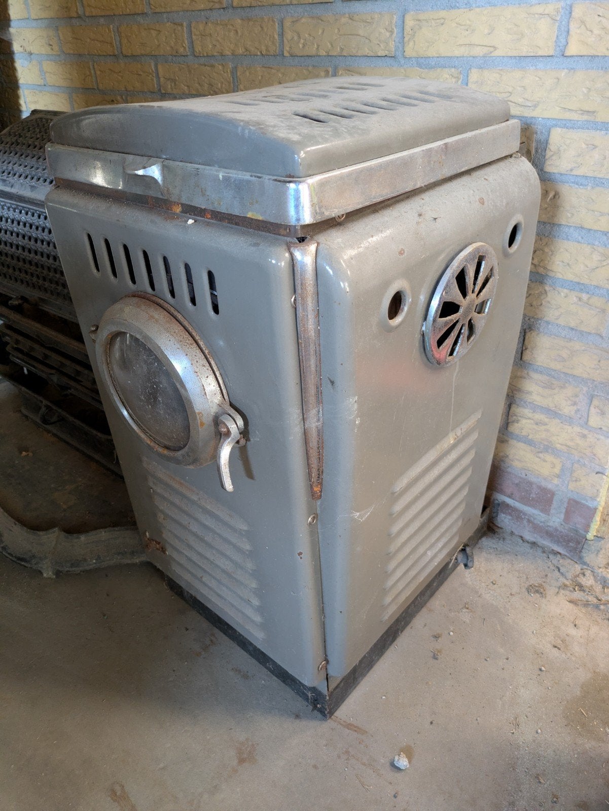 Retro gaskachel, Ophalen, Gebruikt