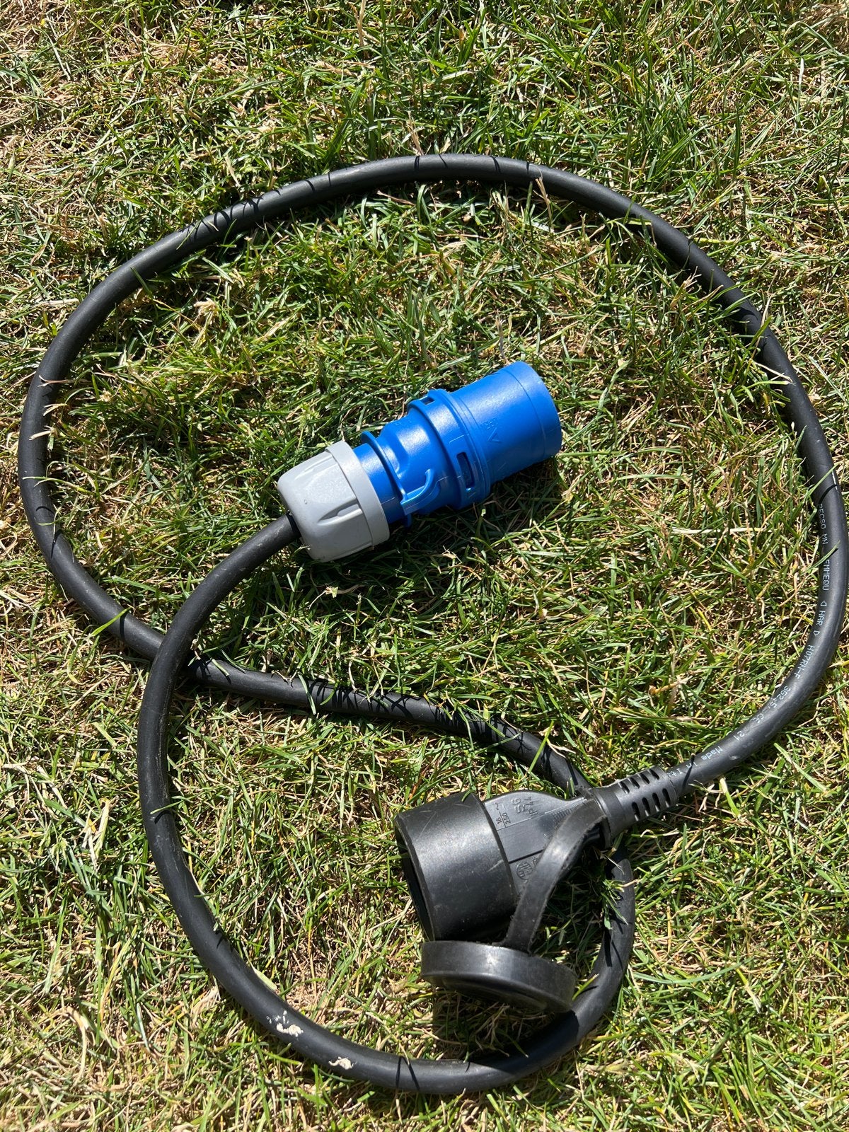 Camping stroomkabel CEE met Schuko adapter, Ophalen, Gebruikt