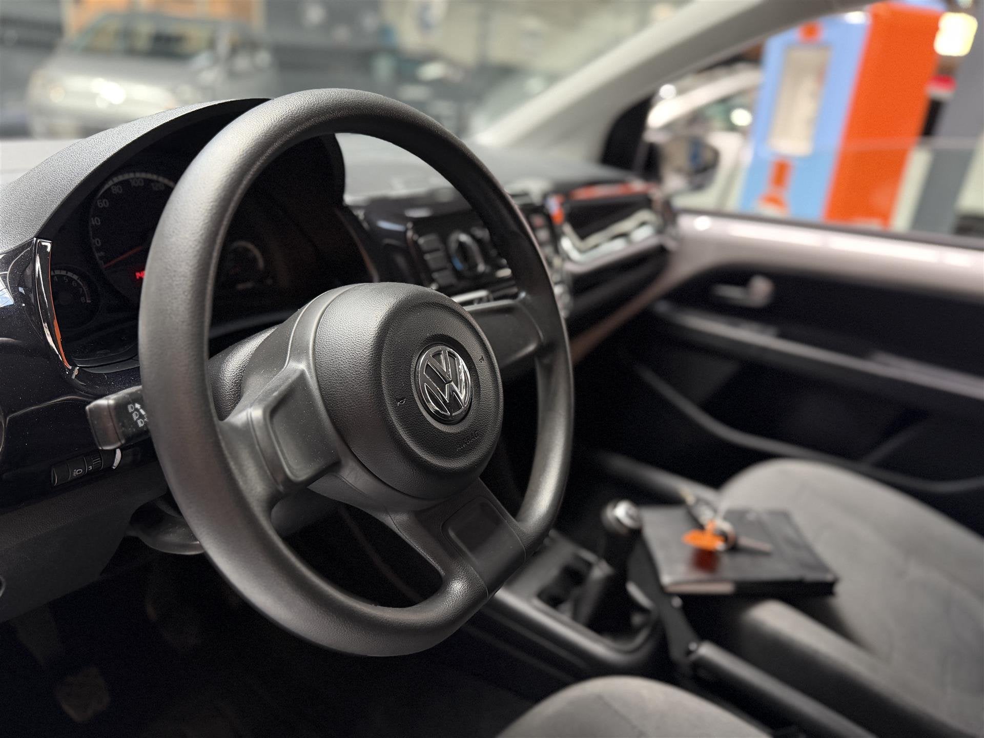 Volkswagen up!