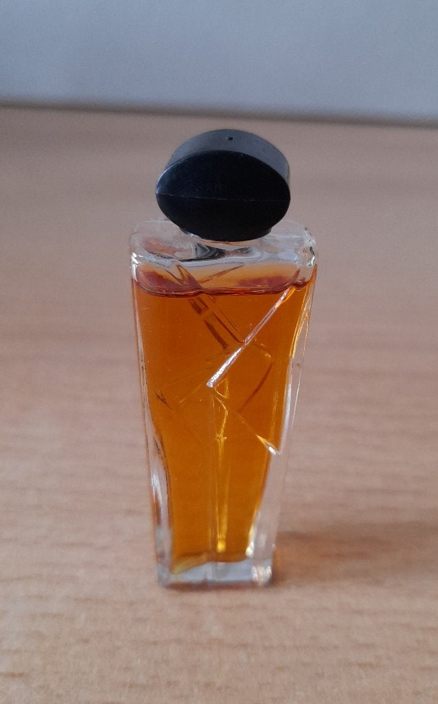 miniatuur parfum flesje Guy laroche, Ophalen of Verzenden, Zo goed als nieuw, Miniatuur, Gevuld