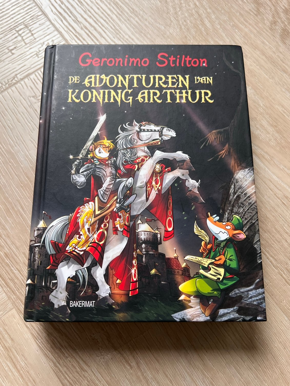 G. Stilton: De Avonturen van Koning Arthur, Boeken, Ophalen of Verzenden, Nieuw, Fictie algemeen