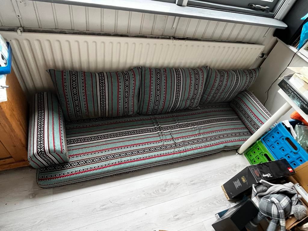 Kussenbankje, Huis en Inrichting, Banken | Bankstellen, Ophalen, 150 tot 200 cm, Driepersoons, 75 tot 100 cm