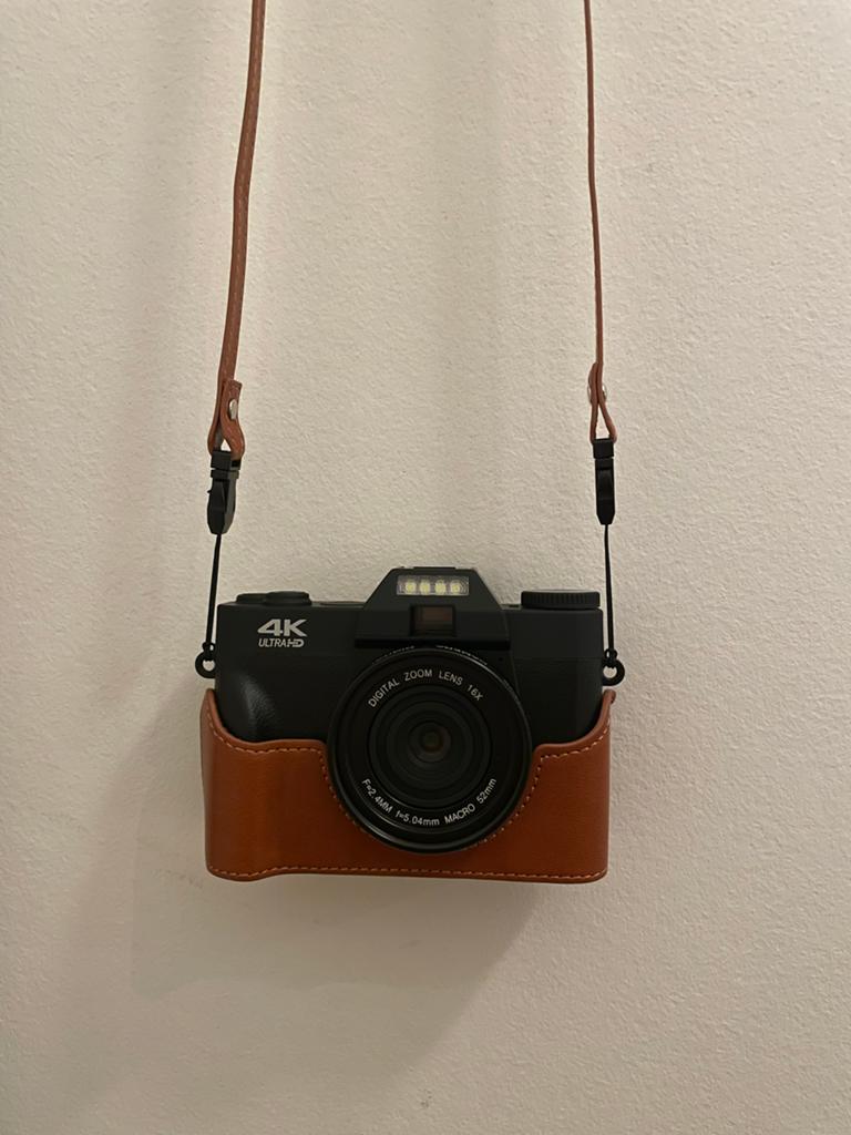 Nieuwe 4K Digitale Camera met 16x Zoom & Selfie Scherm, Compact, Nieuw, Ophalen of Verzenden, Overige Merken
