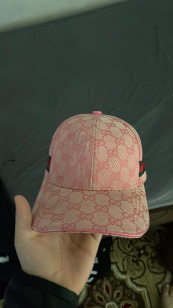Gucci pet roze, Kleding | Dames, Hoeden en Petten, Ophalen, Zo goed als nieuw, One size fits all, Pet