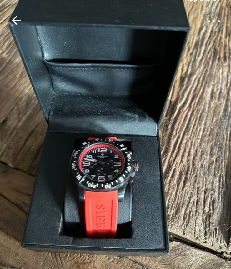 Alpha Sierra Vulkaan Horloge, Gebruikt, Staal, Polshorloge, Kunststof
