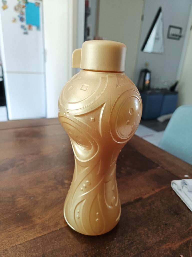 Tupperware fles voetbal, Ophalen of Verzenden, Overige typen
