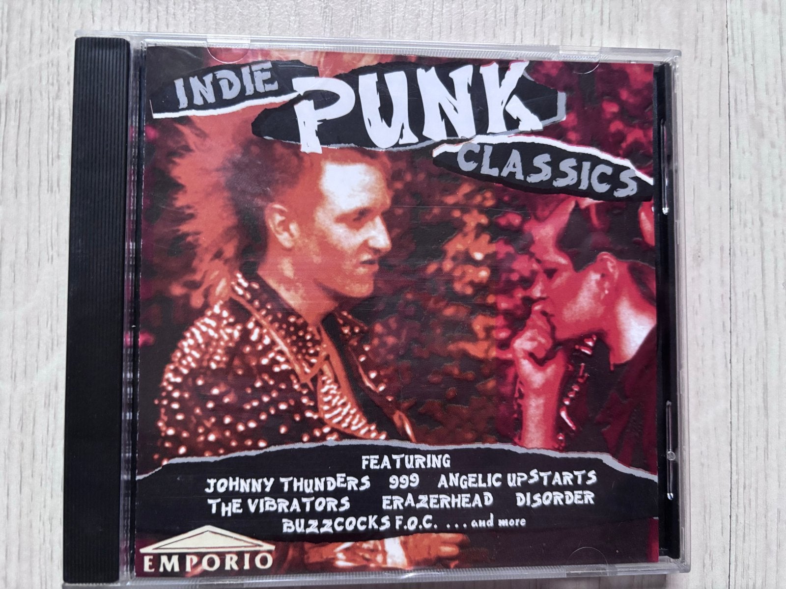 Punk Classics - Verzamel CD, Gebruikt, Ophalen of Verzenden, Inclusief boekje, Verzamelalbum