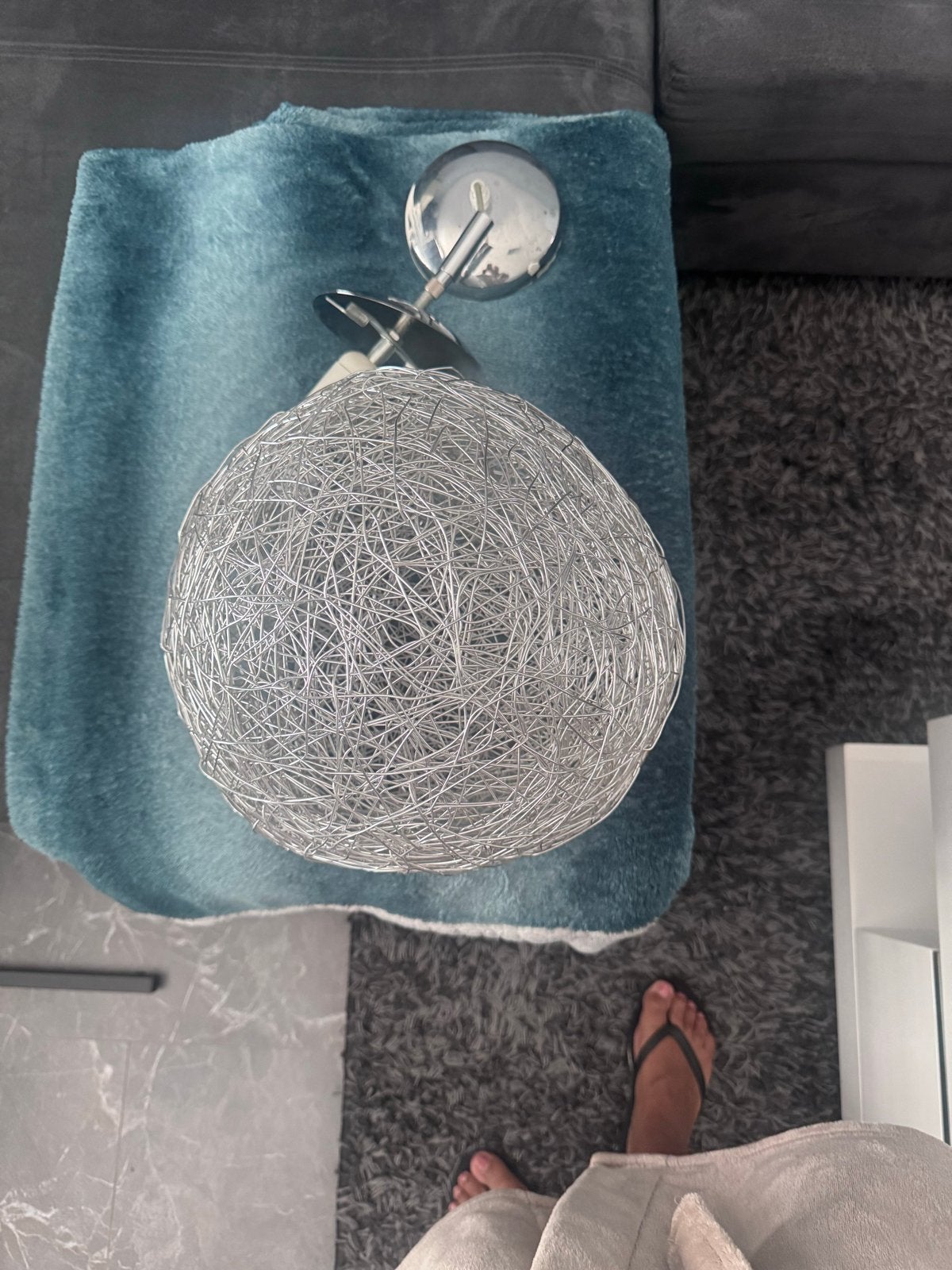 Moderne hanglamp met draadbol - zilverkleurig, Ophalen of Verzenden, Gebruikt, Metaal
