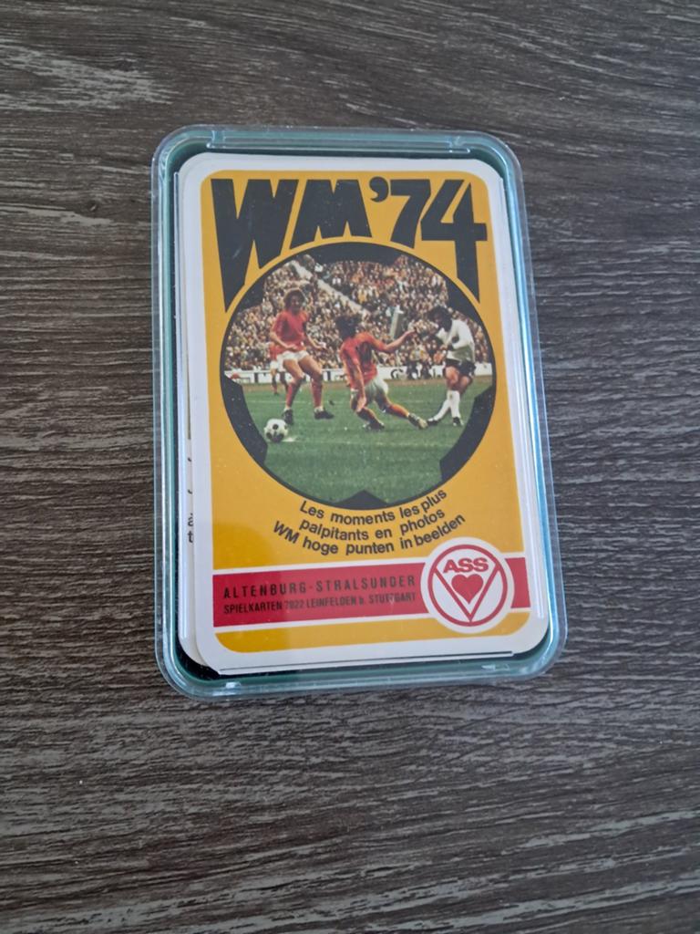 Kwartetspel WK voetbal 1974., Ophalen of Verzenden, Gebruikt, Kwartet(ten)