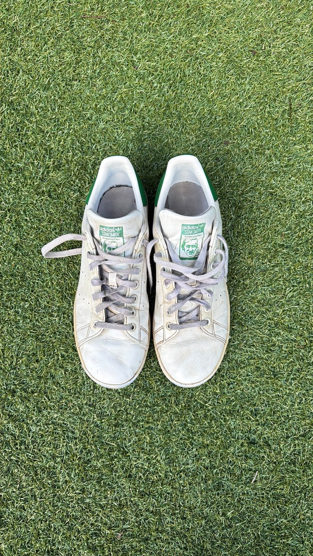 Adidas schoenen maat 42 2/3, Ophalen, Wit, Sneakers of Gympen, Gedragen