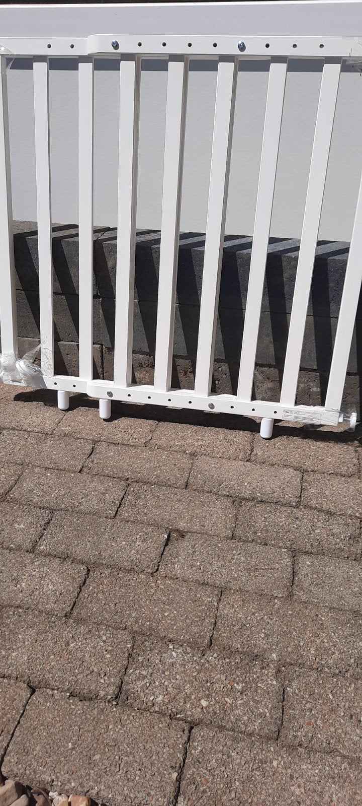 Roba Veiligheidshekje - Wit, uitschuifbaar 63-114 cm, Ophalen, Zo goed als nieuw