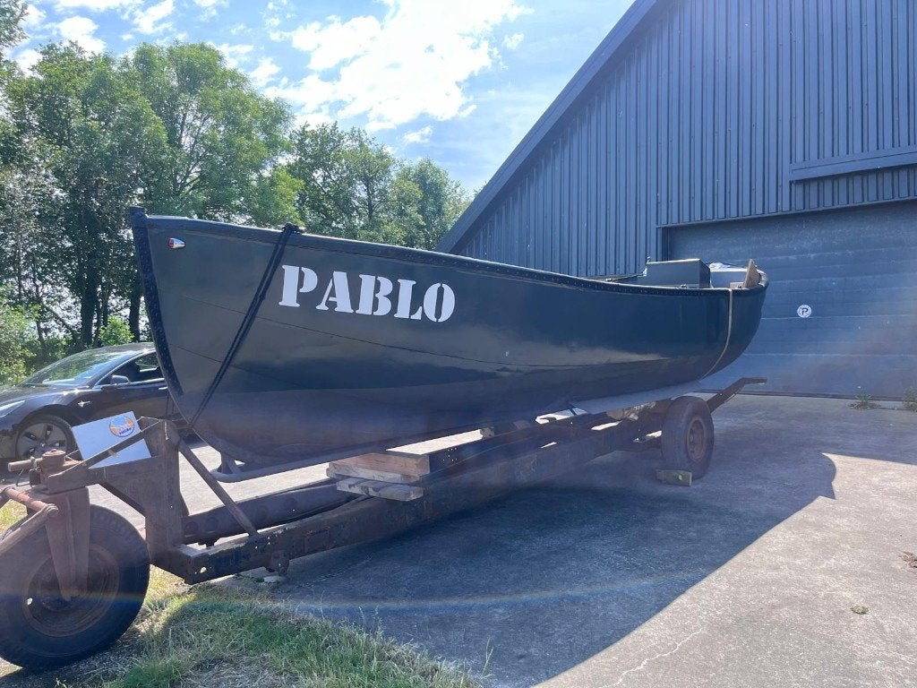 Reddingssloep 8m *2.6m incl. trailer(heeft aandacht nodig), Watersport en Boten, Ophalen, Gebruikt, Staal, Binnenboordmotor