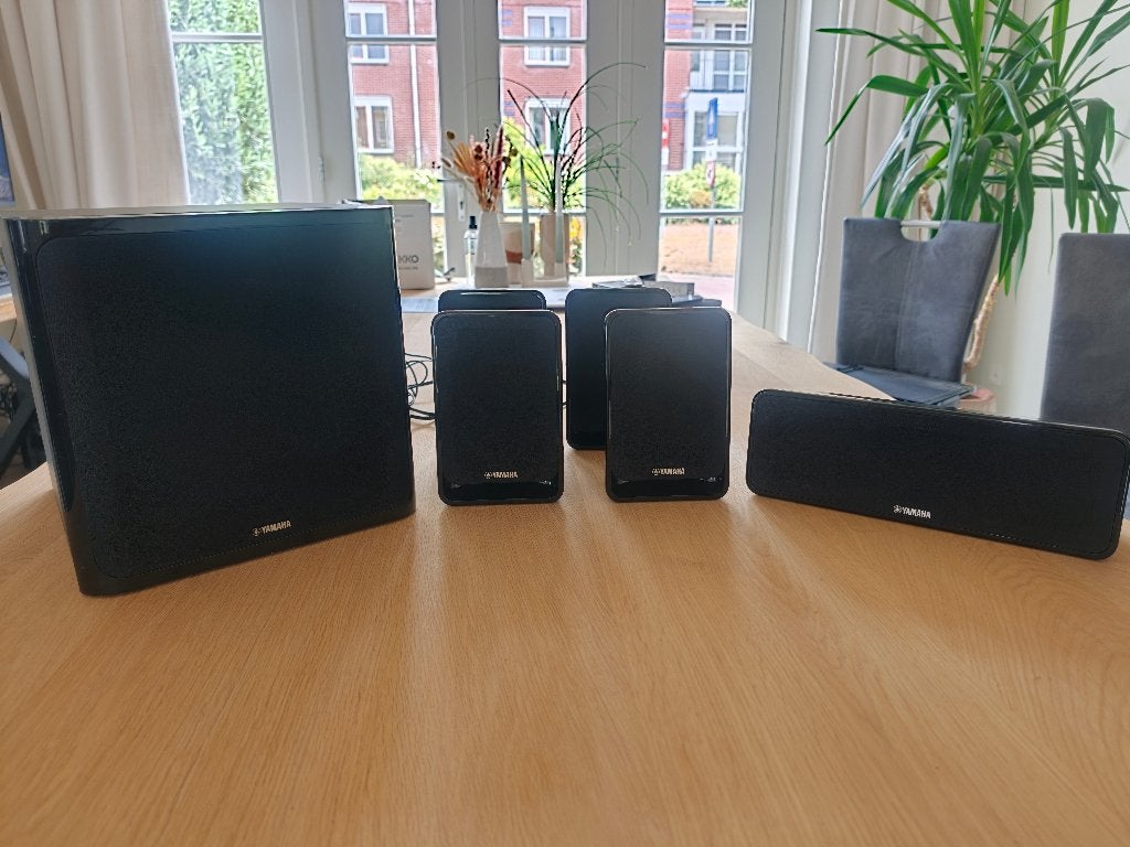 YAMAHA 5.1 surround set incl. muurbeugels, Gebruikt, Yamaha, Surroundset, Minder dan 60 watt