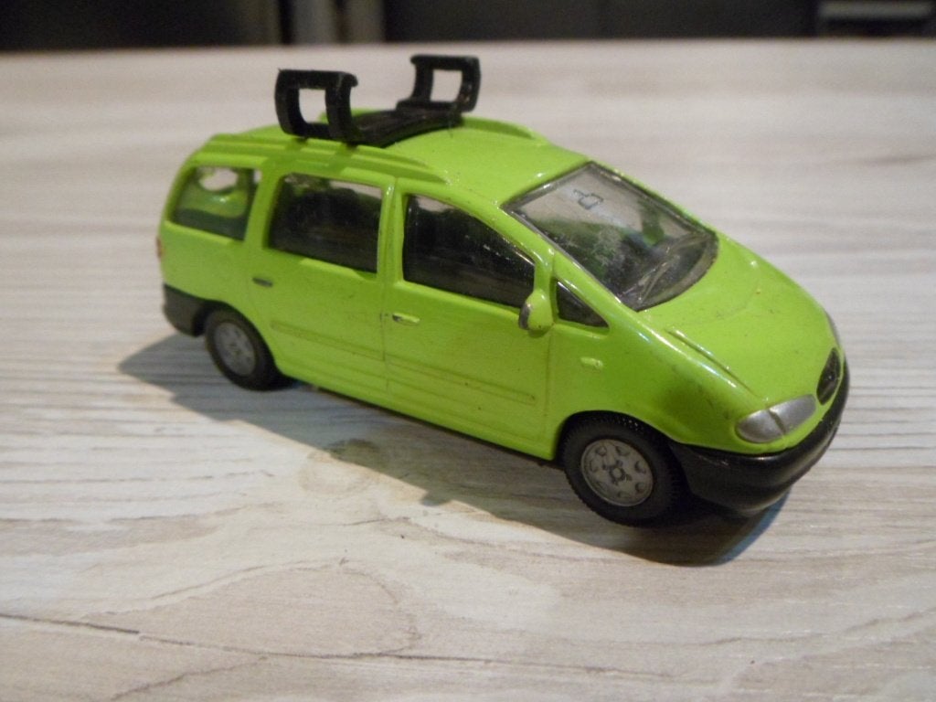 Siku 1323 - Ford Galaxy 2.8i [groen] 1/55, Ophalen of Verzenden, Gebruikt, Auto