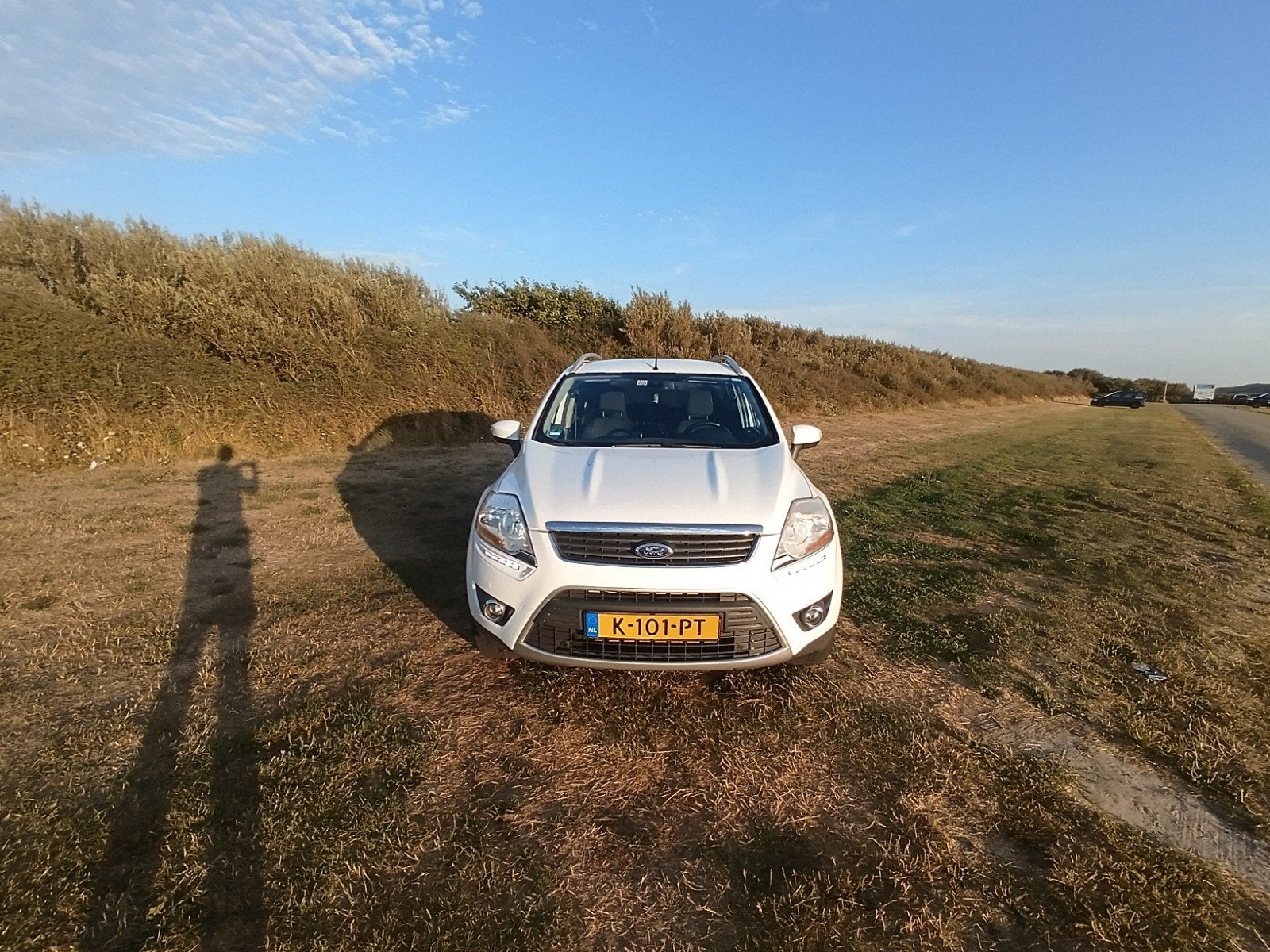 Ford Kuga 2.5 T 147KW AWD AUT 2010 Wit, Auto's, Automaat, 1553 kg, 10 km/l, Vierwielaandrijving