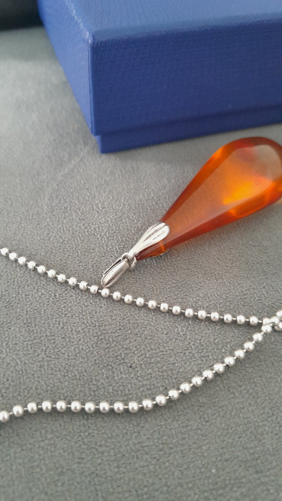 Echt Zilveren Ketting Hanger met Barnsteen - Oma's Schatkist, Overige voorstellingen, Oranje, Ophalen of Verzenden, Zo goed als nieuw
