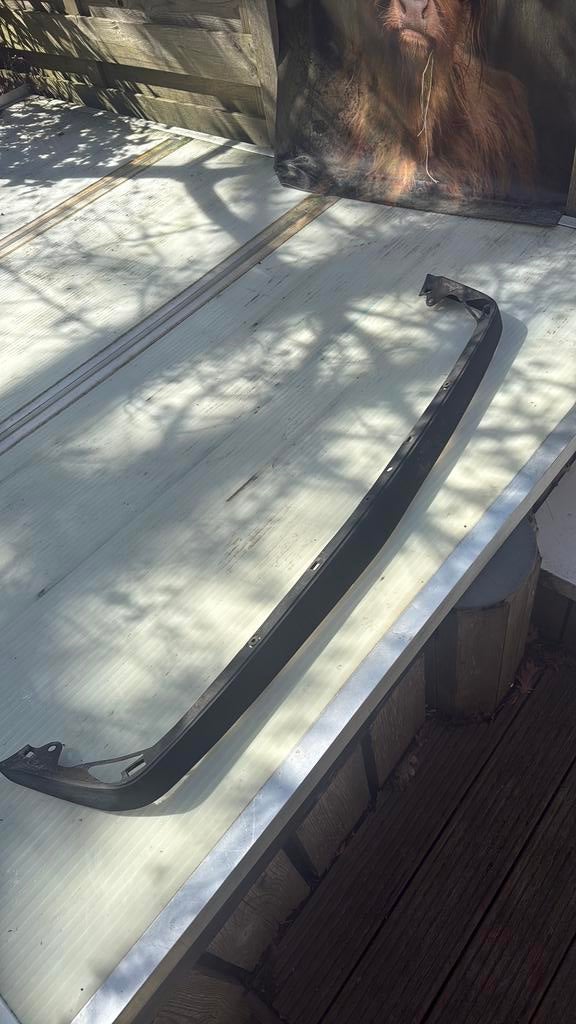 VW Golf 2 onderlip small bumper OEM 191 805 903A, Auto-onderdelen, Carrosserie en Plaatwerk, Bumper, Volkswagen, Voor, Ophalen of Verzenden