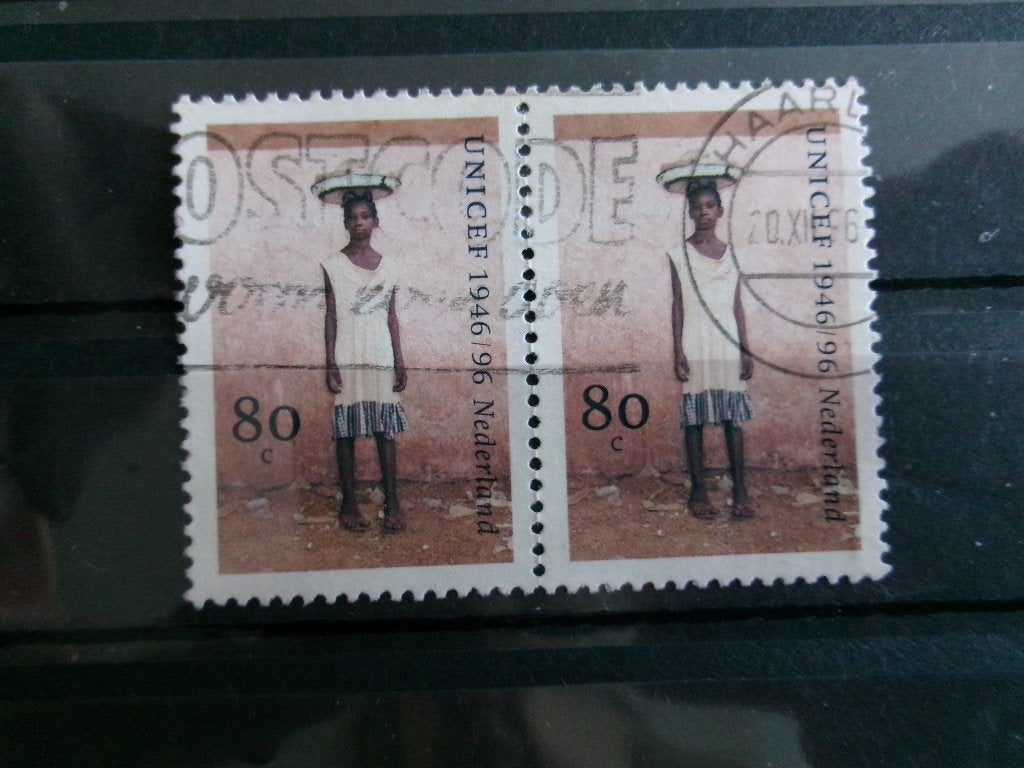 1996 - duo unicef 80 ct (539a), Postzegels en Munten, Ophalen of Verzenden, Gestempeld