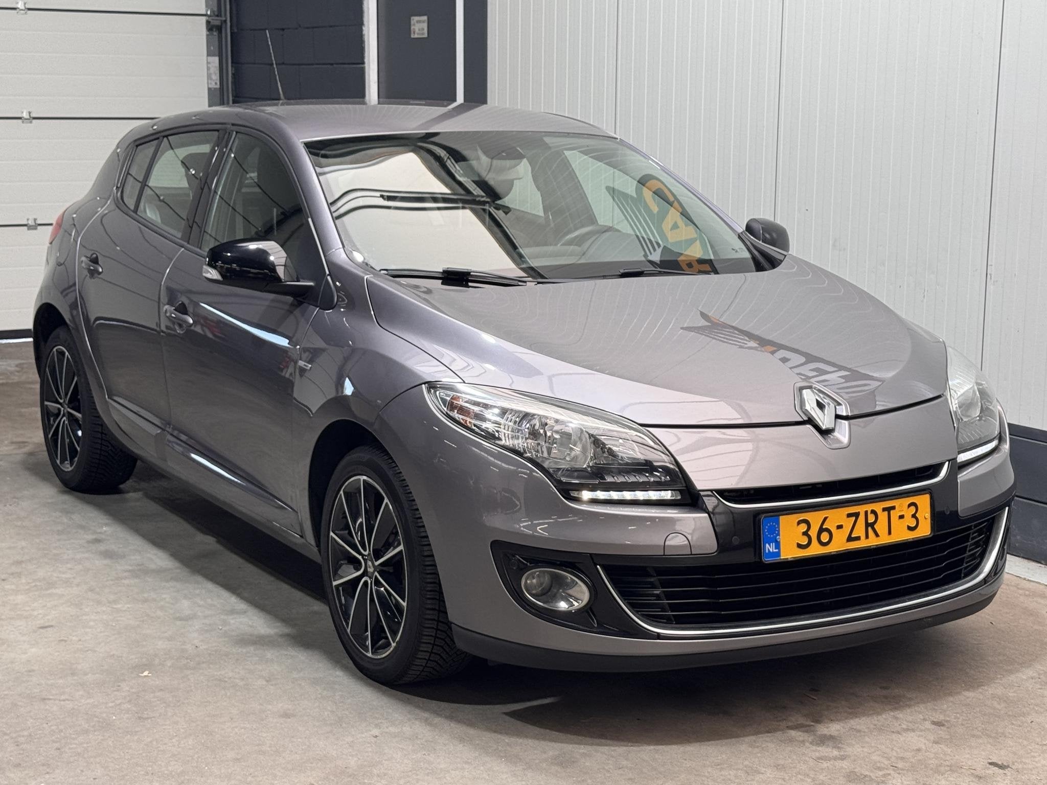 Renault Mégane 1.2 TCe Bose, Voorwielaandrijving, Euro 5, Gebruikt, 4 cilinders