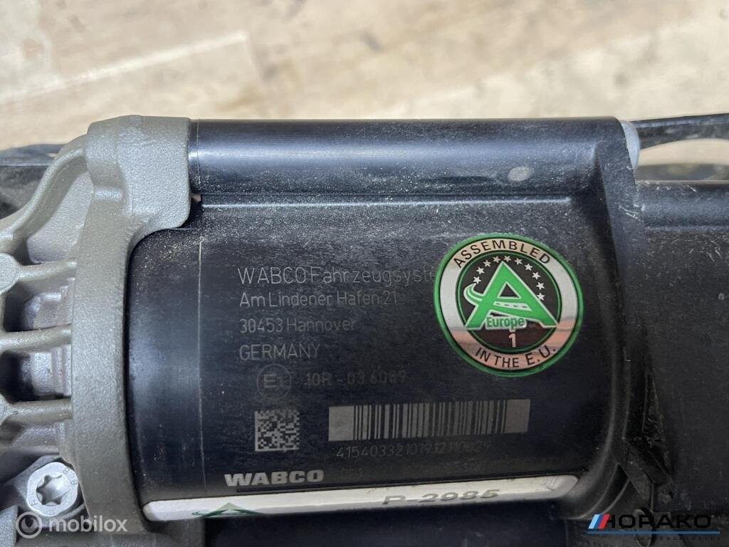 Luchtvering compressor BMW 5 serie F11, Gebruikt, Einsteinlaan 5 rijswijk, Bmw, Ophalen of Verzenden