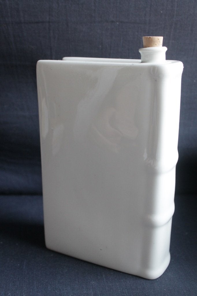 Blanco, witte karaf. Boekvorm, boeksimulant., Ophalen of Verzenden