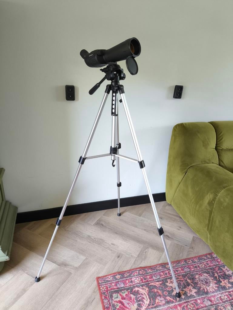 spotting scope met statief 20-60x60 - 80cm ingeklapt, Audio, Tv en Foto, Optische apparatuur | Telescopen, Ophalen, Lenzentelescoop (refractor)